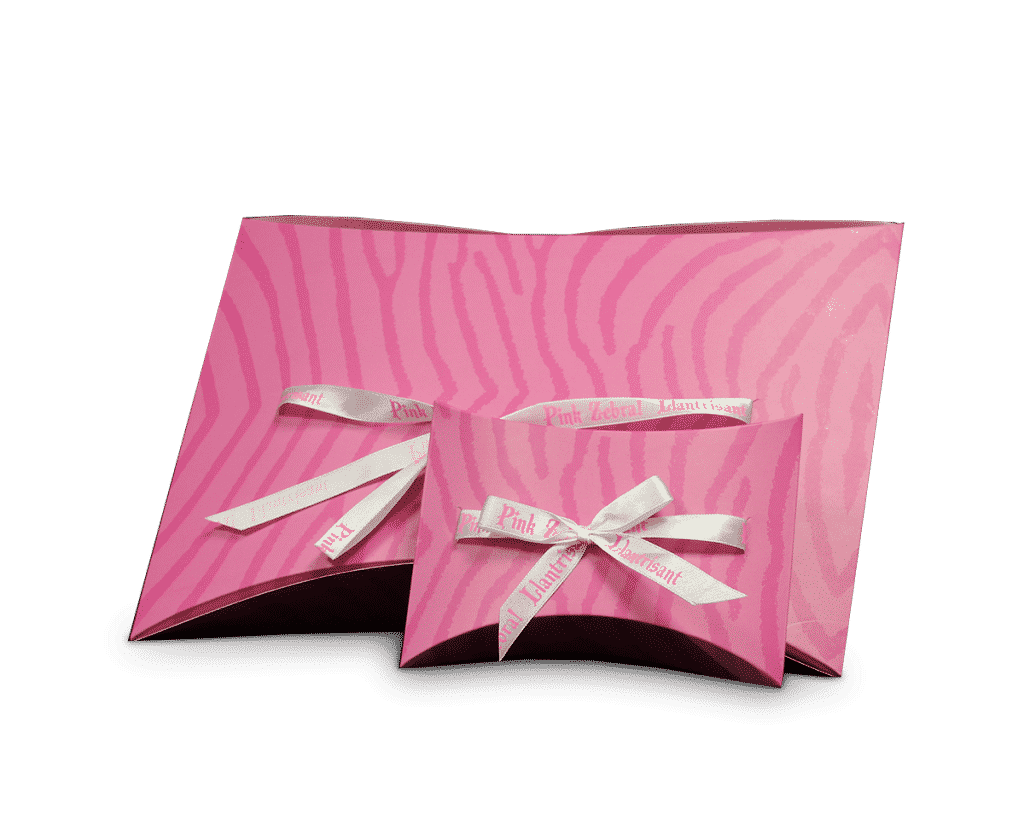 Pillow boxes, pouches and envelopes