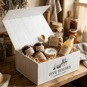 five-houses-hamper-box-001